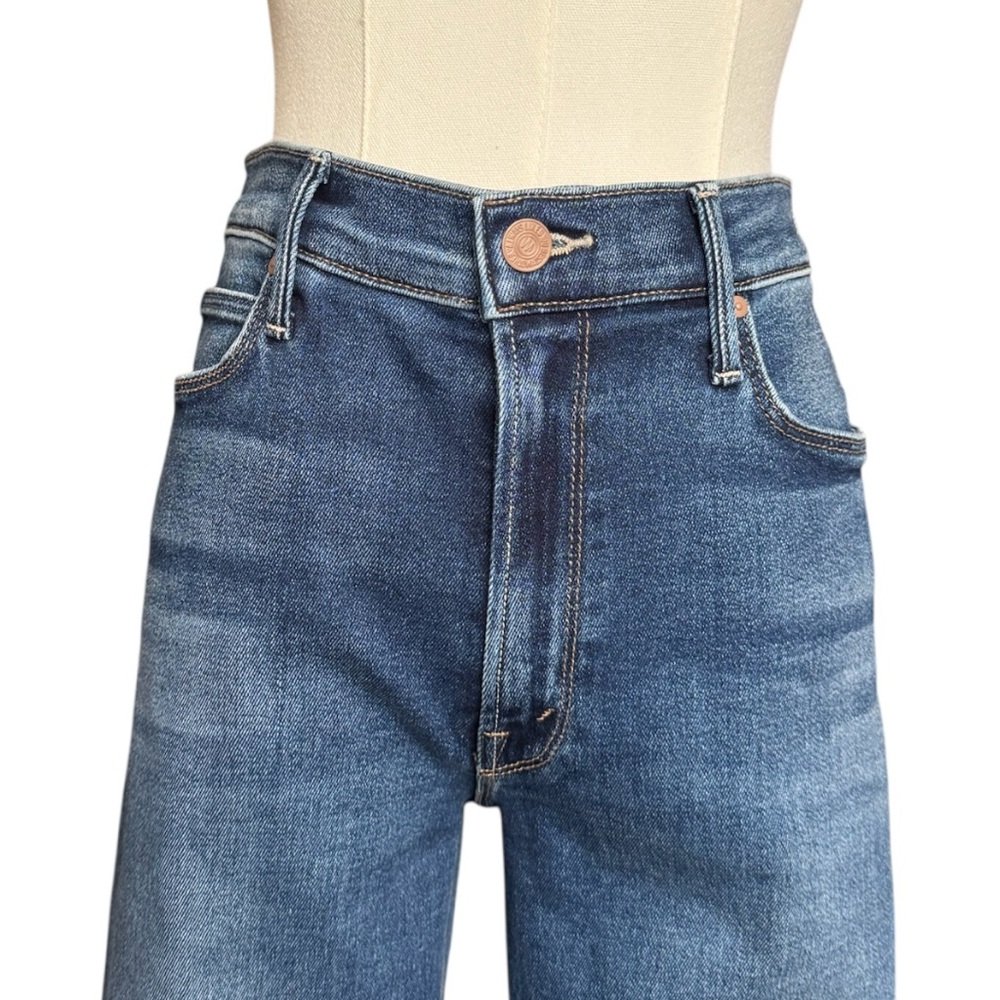 Mother The Lil’ Doozy Fray Jeans in Scorchin Hot Wash Blue Size: 30 - Picture 5 of 15